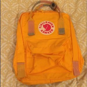 Fjallraven - Kanken Backpack